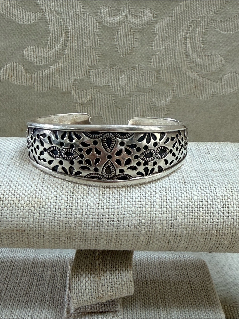 Vintage 925 Sterling Silver Cuff Bracelet